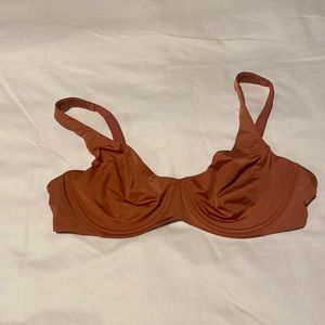 CUUP Scoop style bra. Size 40D in the color Clay.